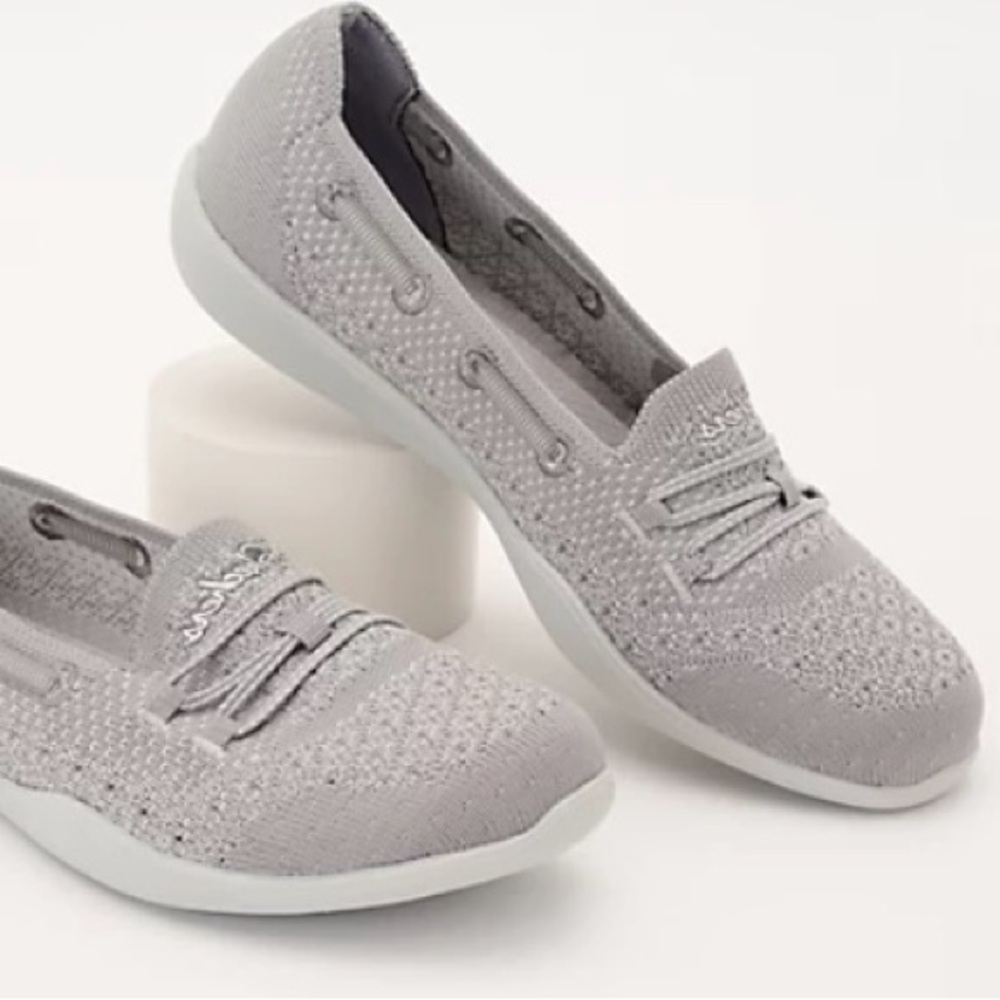 SKECHERS Shoes NEWBERRY ST Air-Cooled MEMORY FOAM Gray White Step In Size 11 - Picture 2 of 16
